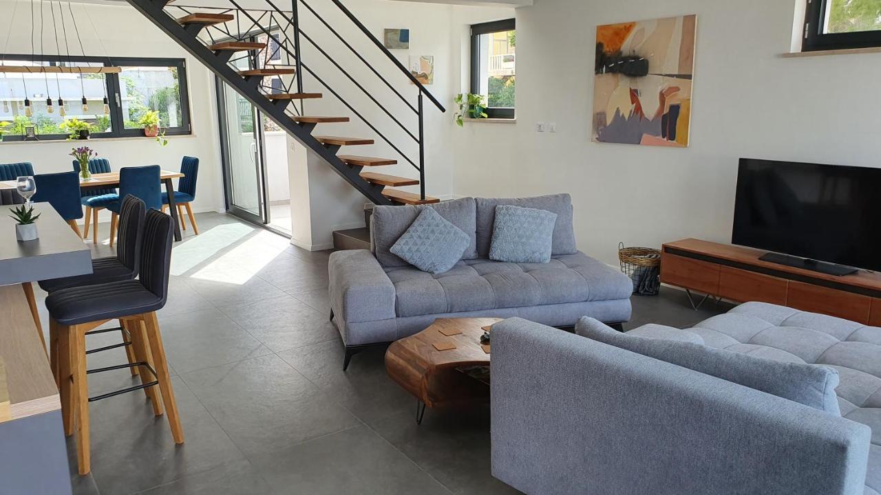 Apartments Marina Omiš Zewnętrze zdjęcie