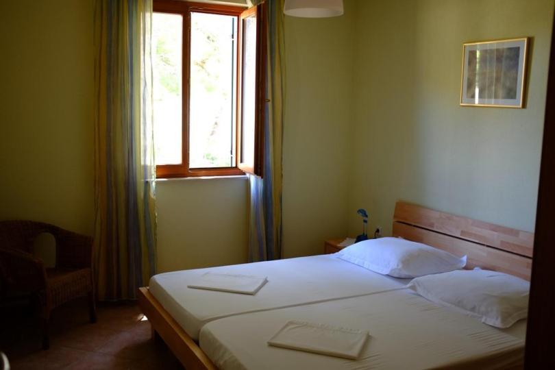 Apartments Marina Omiš Zewnętrze zdjęcie