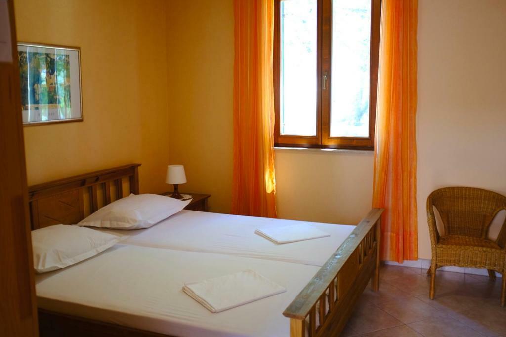 Apartments Marina Omiš Zewnętrze zdjęcie