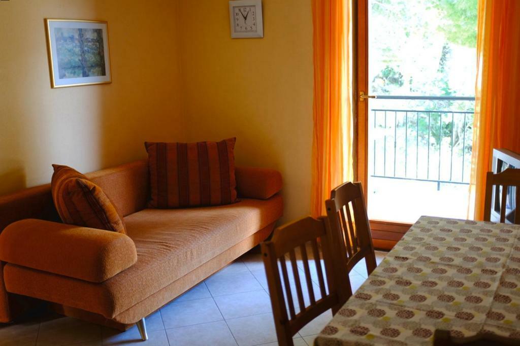 Apartments Marina Omiš Zewnętrze zdjęcie